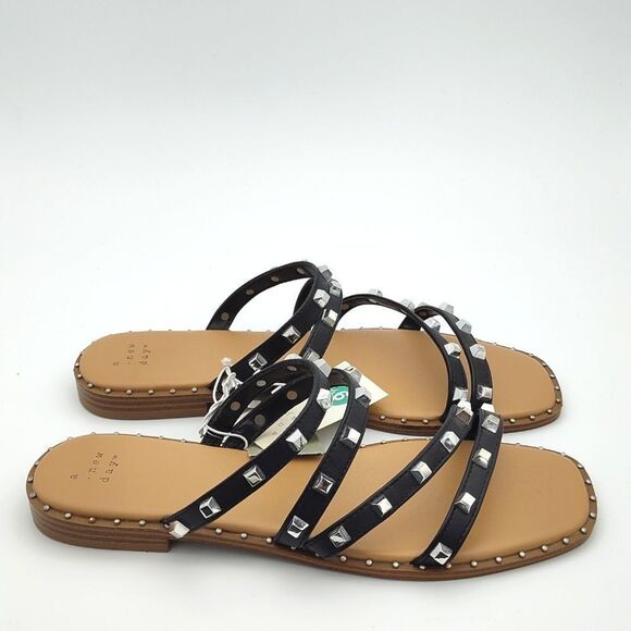 New A New Day Strappy Sadals - Picture 1 of 7